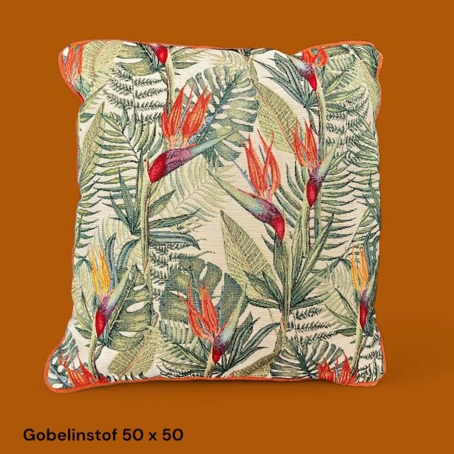 Sierkussen met gobelin stof 