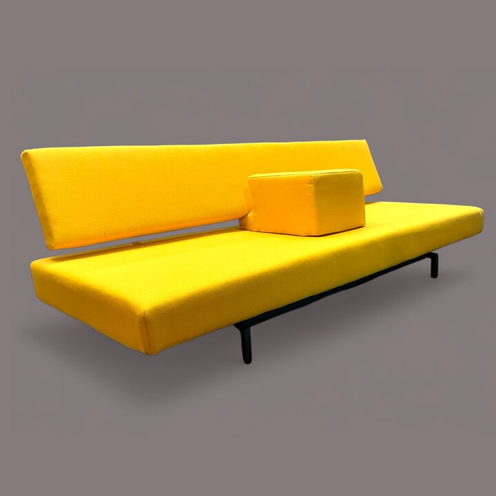 Martin Visser Slaapbank geheel gerenoveerd!